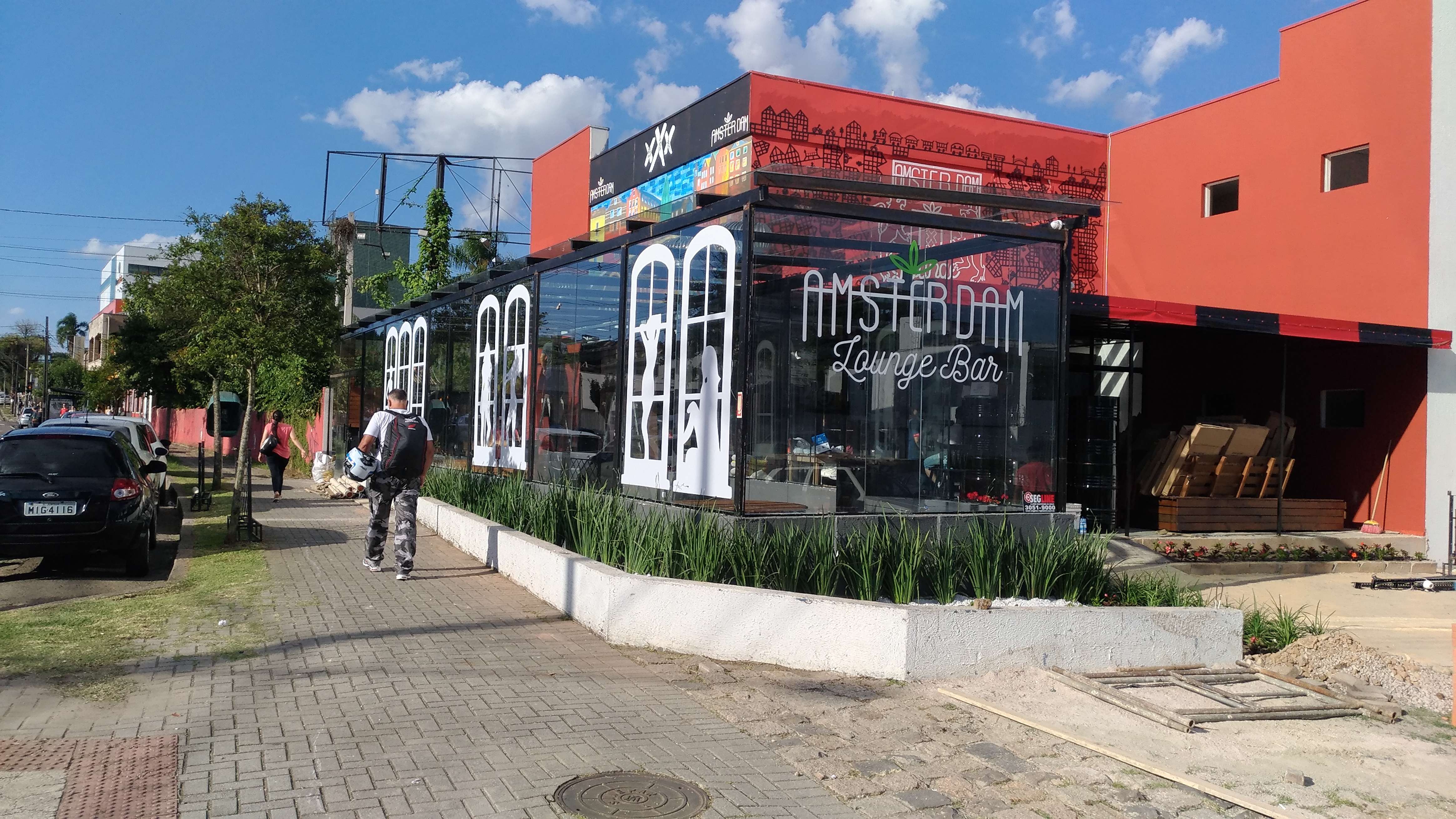 Adesivos para fachada em Curitiba - Comunicação visual Curitiba ...